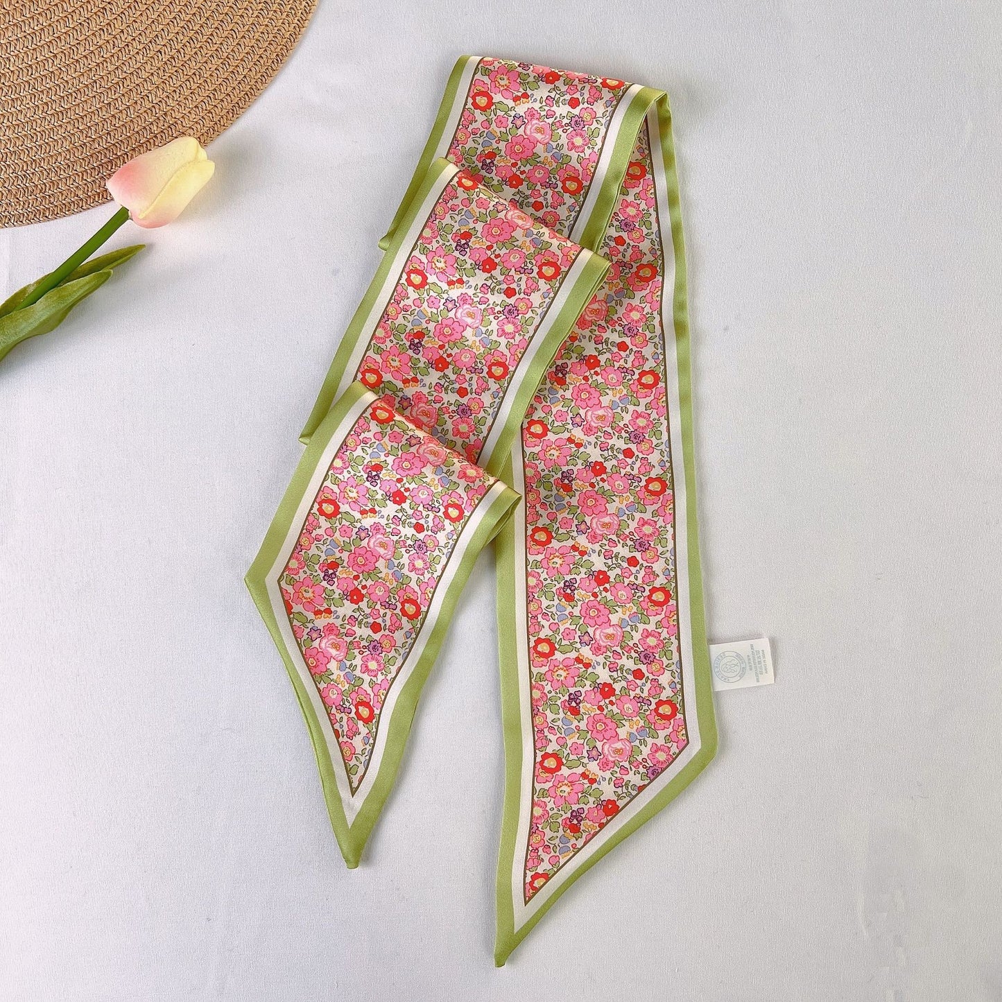 00300.12 The Tie - Flores