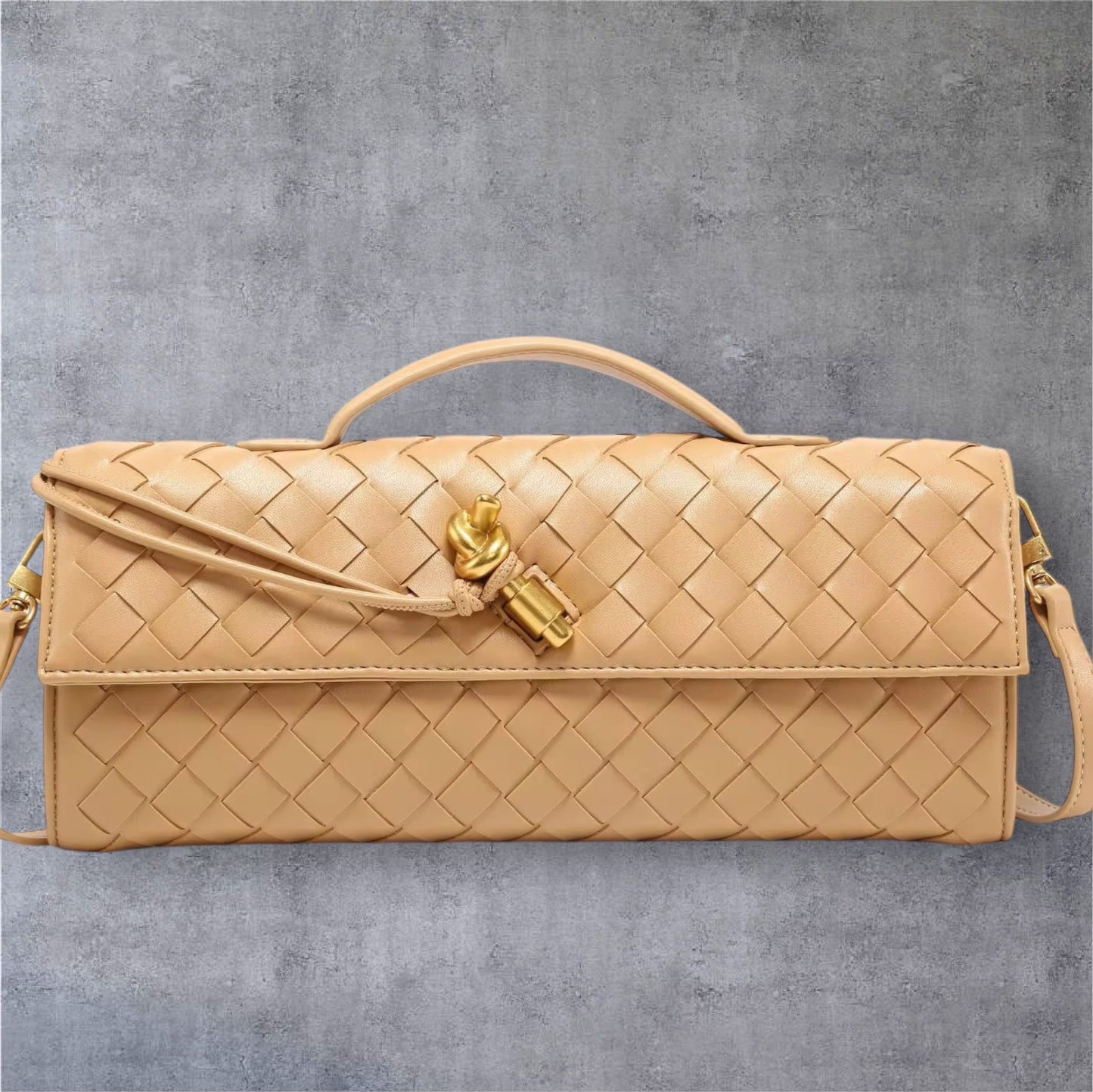 90070 Entree Clutch