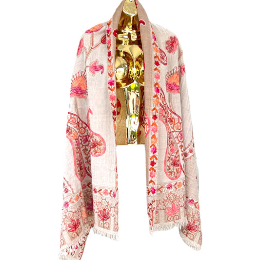 W30916.18 Enchanted Shawl