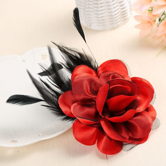 00253 Rose Feather Brooch