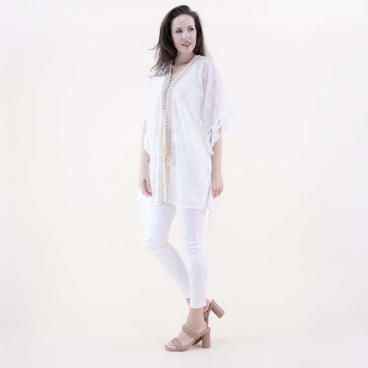 70398 Lace & Tassel Kimono