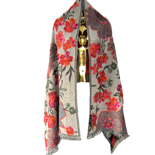 W30916.1 Enchanted Shawl