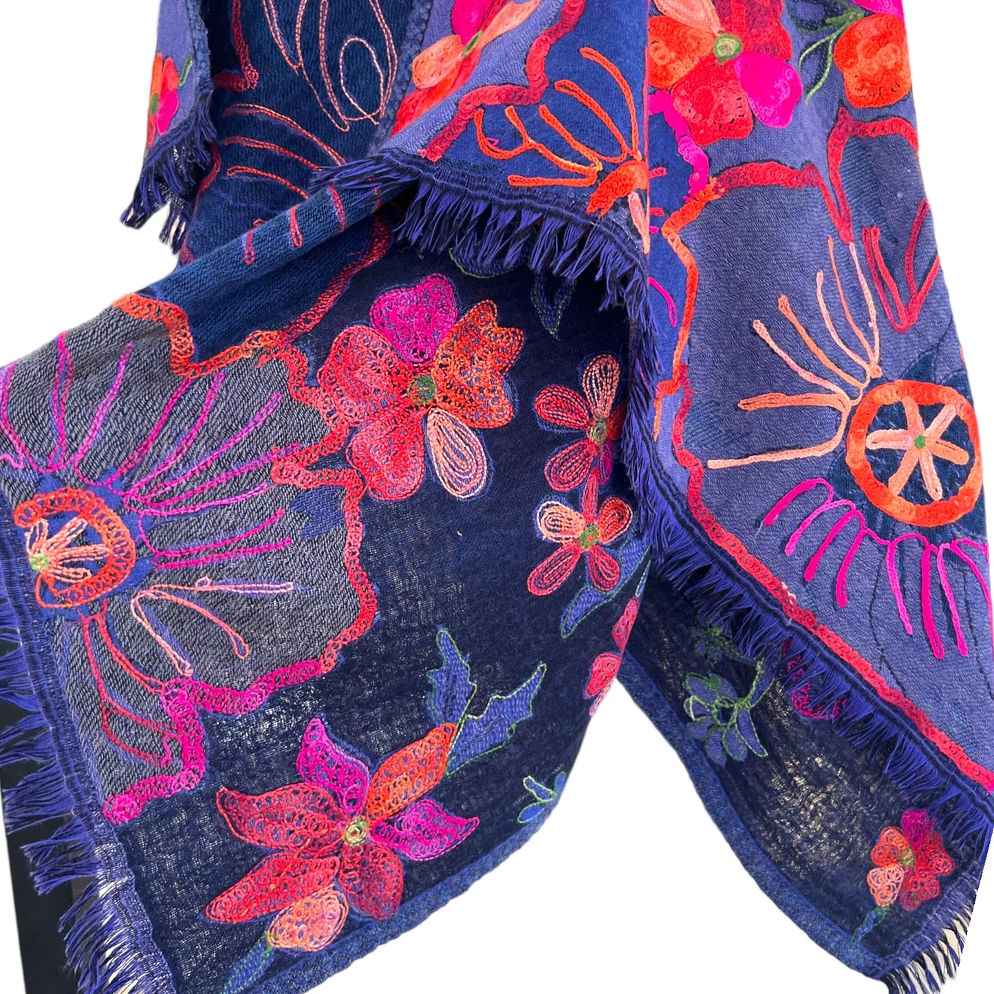 W30916.8 Enchanted Shawl