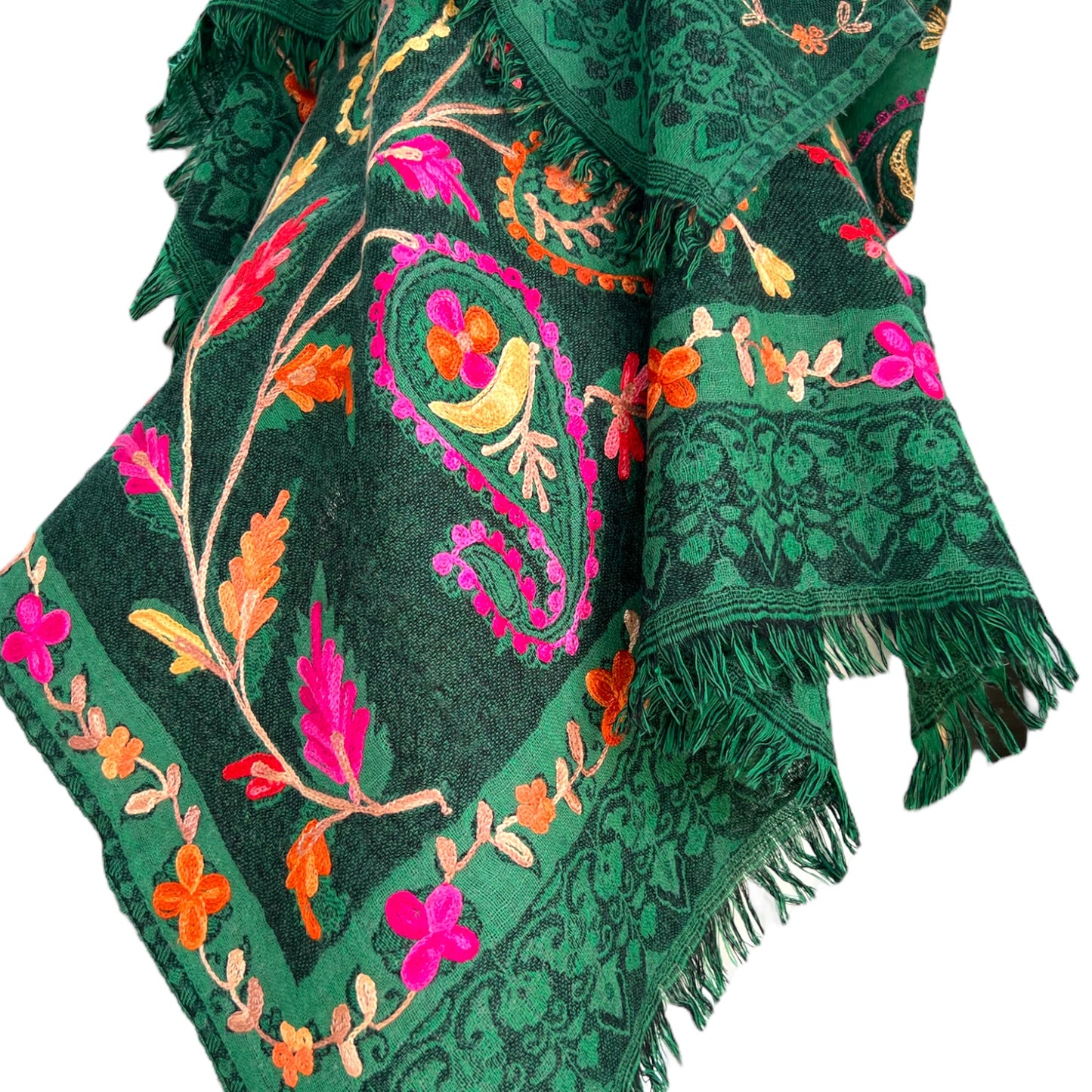 W30916.15 Enchanted Shawl