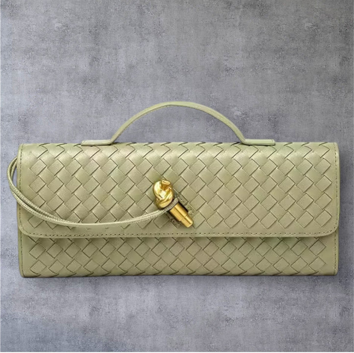 90070 Entree Clutch