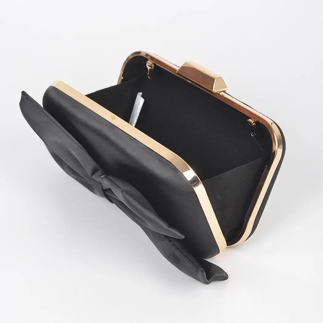 90118 Satin Clutch