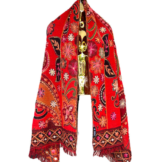 W30916.13 Enchanted Shawl