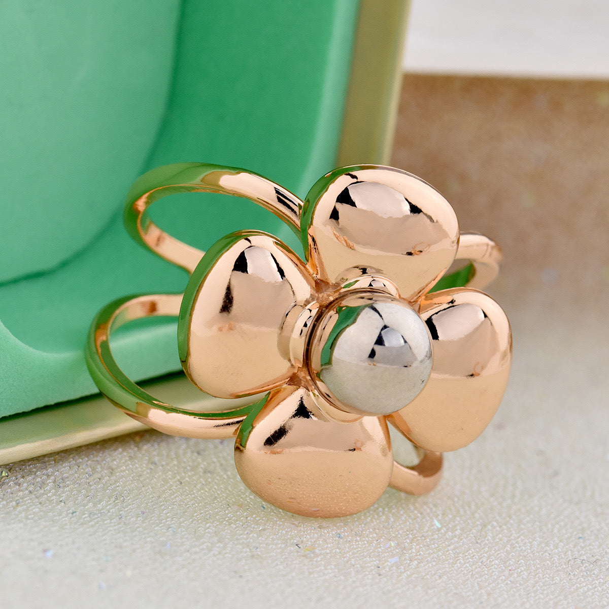 00024.11 Metallic Scarf Ring