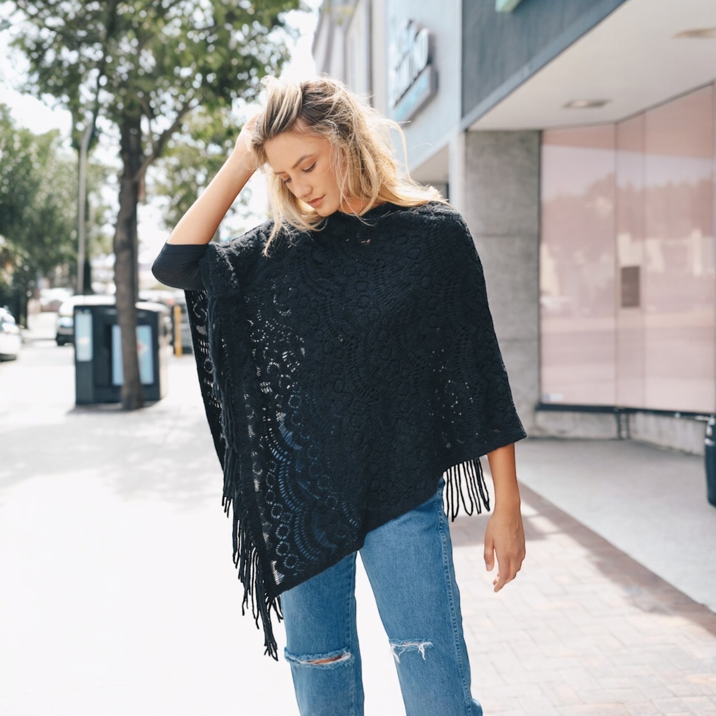 70108 Wave Poncho