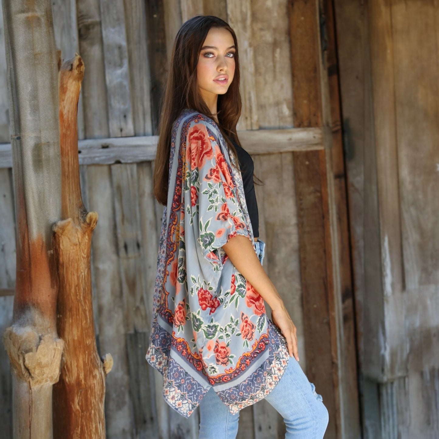 70373 Dove Kimono