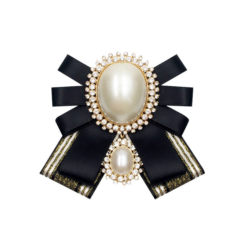 00297 Paris Brooch