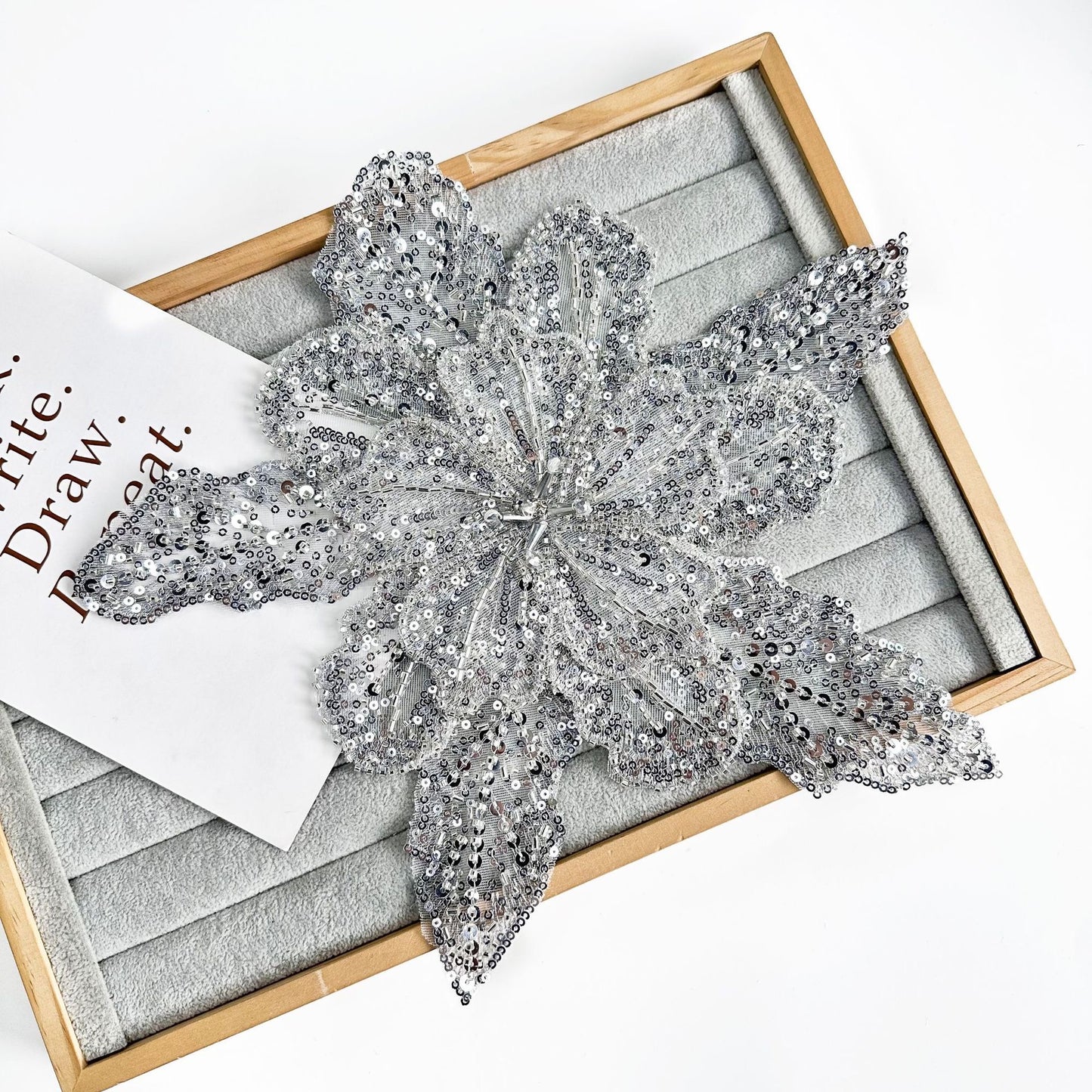 00351 Sequin Applique