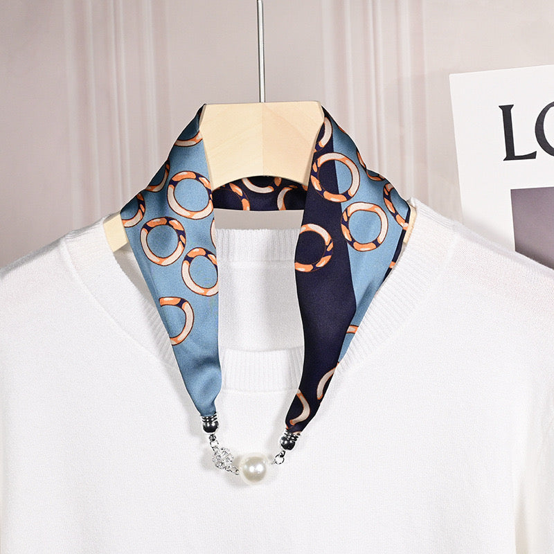 30390 Jewel Neck Scarf