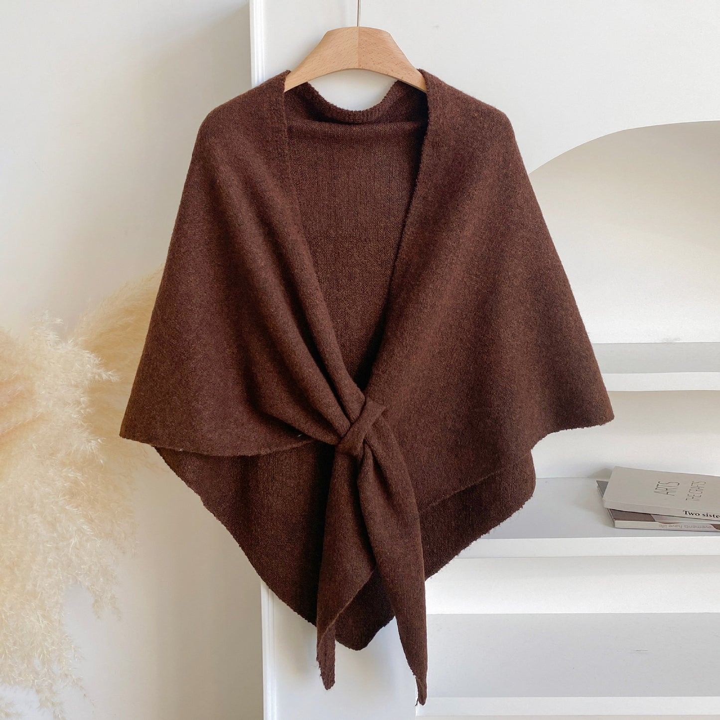 70538 Hugger Shawl