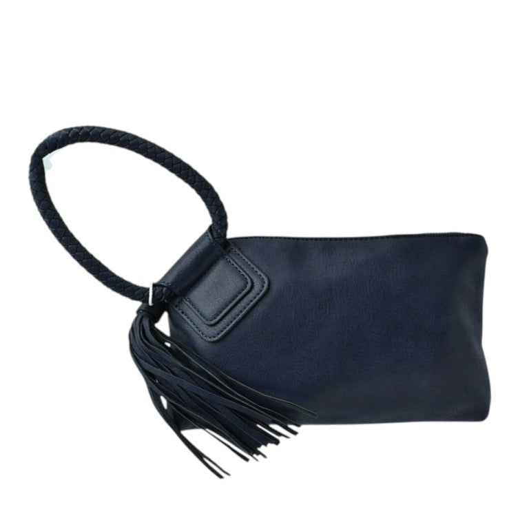 90057 The O Wristlet Clutch