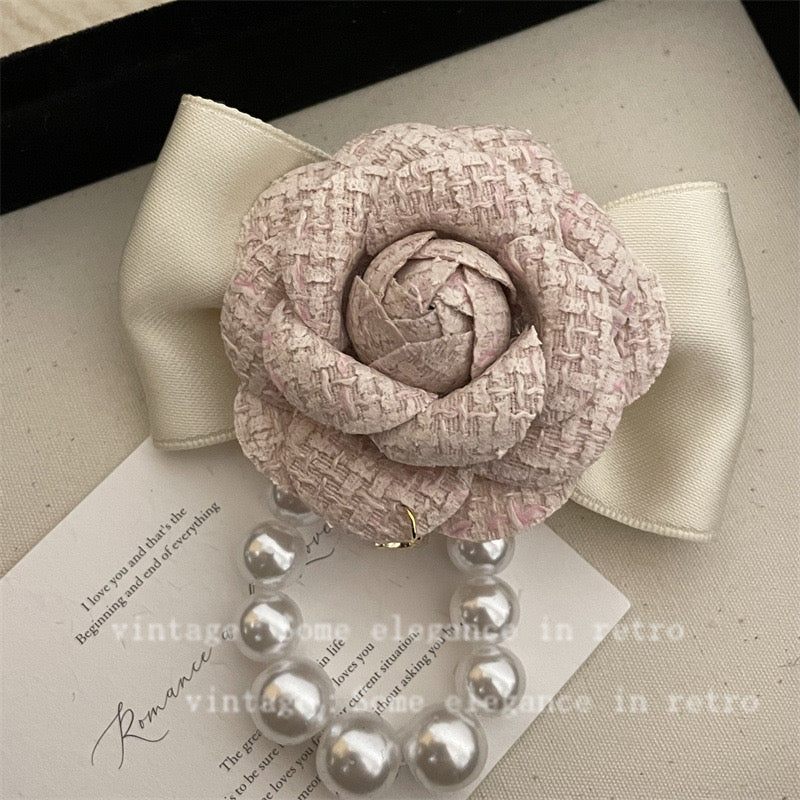 00254 Rose Pearl Brooch