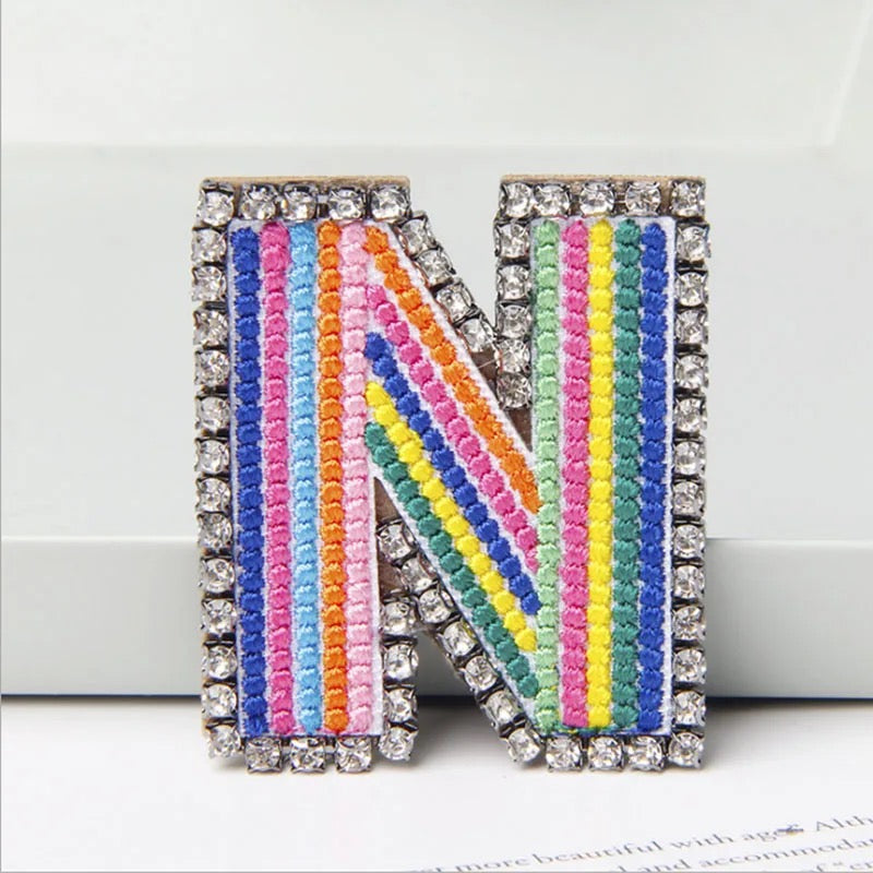 00101.8 Monogram Pin