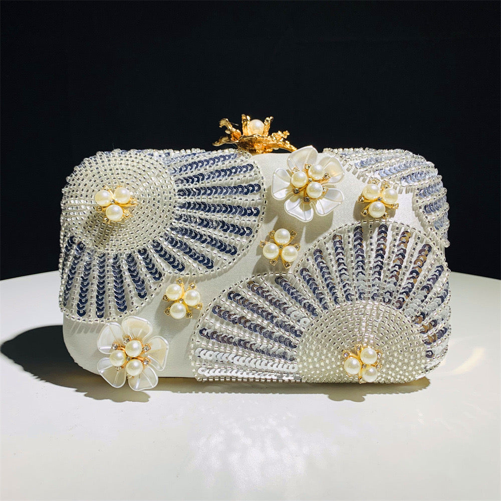 90099 Perla Clutch
