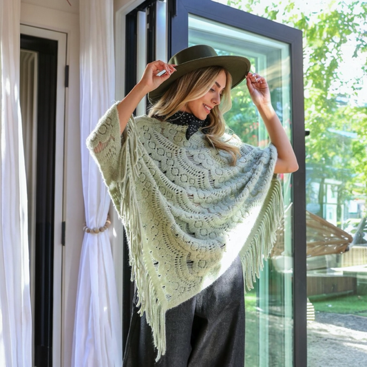 70108 Wave Poncho