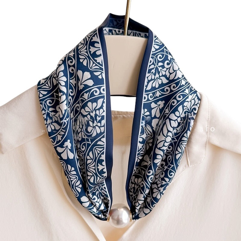 30390 Jewel Neck Scarf