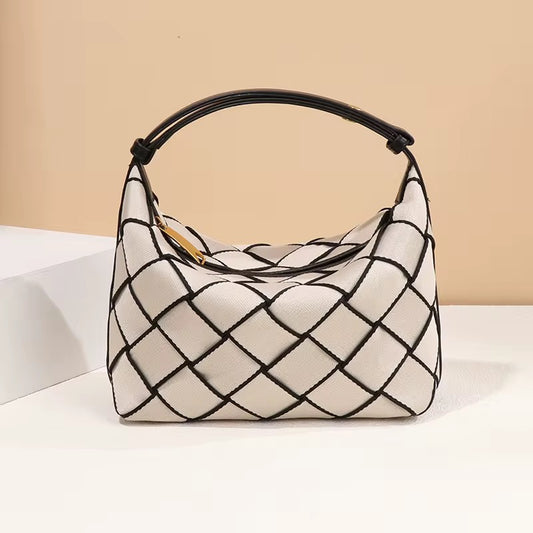 90049 Agatha Clutch