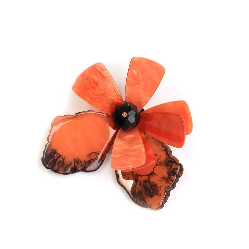 00335 Ari Spinner Pin