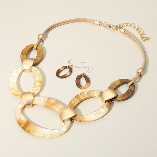 80511  Pasat Necklace