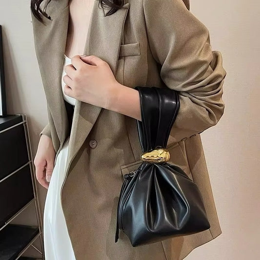 90075 The Bubble Pouch