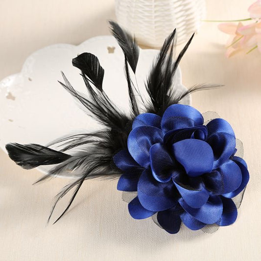 00253 Rose Feather Brooch