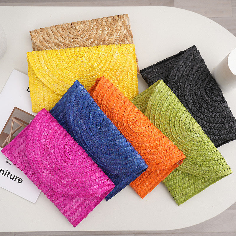 90138 Colorful Straw Clutch