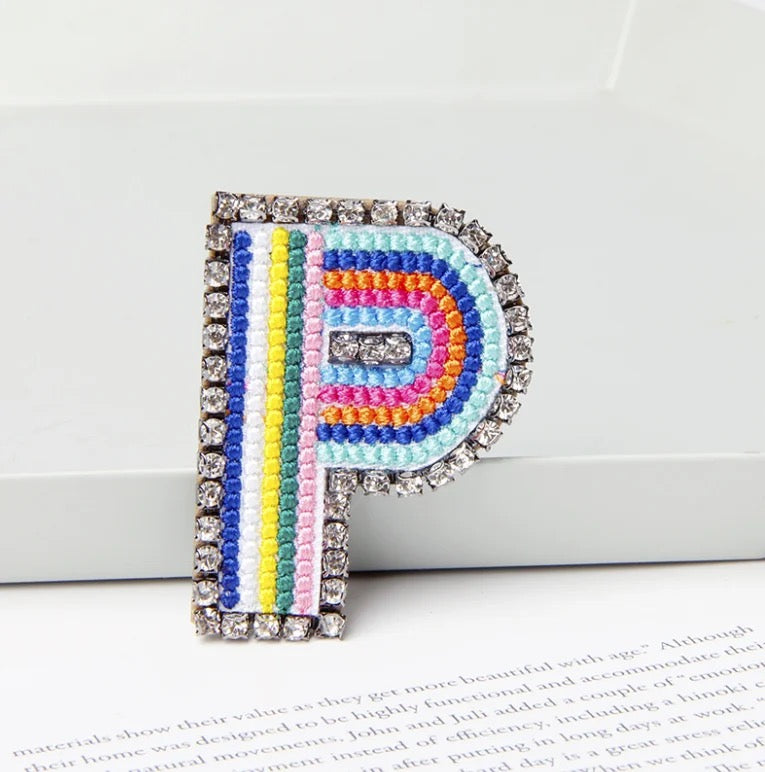 00101.8 Monogram Pin
