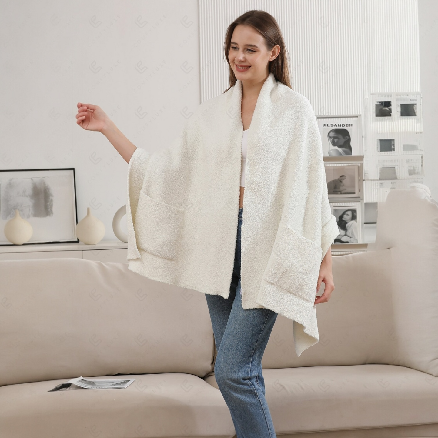 30447 Cozy Pocket Shawl