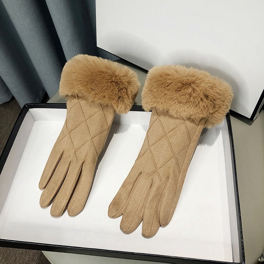 00115.3 Stylish Fur Gloves