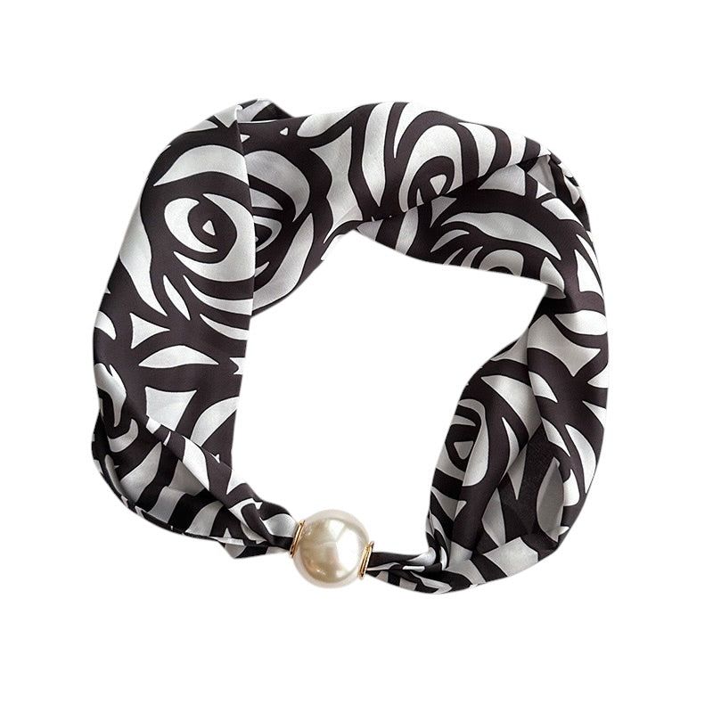 30390 Jewel Neck Scarf