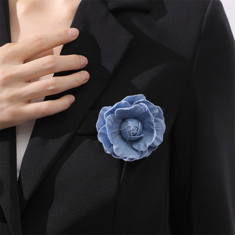 00294 Denim Brooch Pin