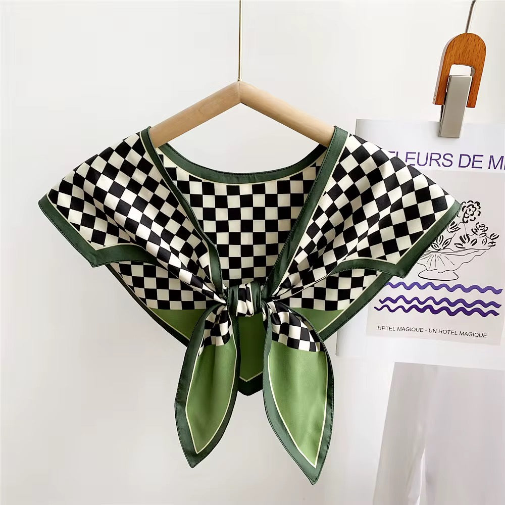 30378.3 Lady Cover Checkers