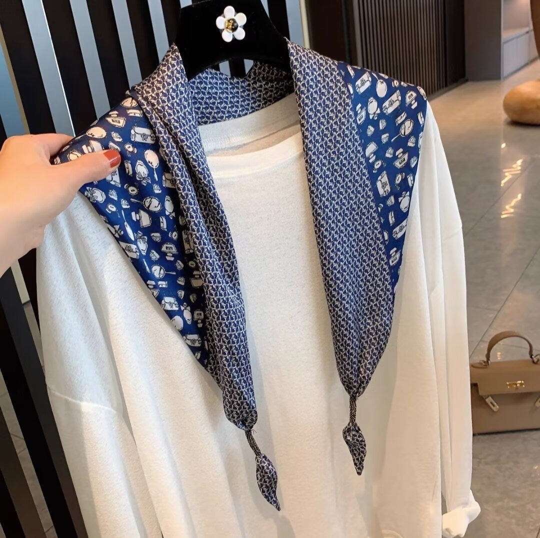 00134 Tri Neck Scarf